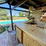 Spoleto Tranquilita Sleeps 16 With Wifi Pool Yoga Gardens And Views Morro