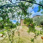 Villa Spoleto Tranquilita Sleeps 16 With Wifi Pool Yoga Gardens And Views