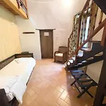 Spoleto Tranquilita Sleeps 16 With Wifi Pool Yoga Gardens And Views