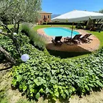 Spoleto Tranquilita Sleeps 16 With Wifi Pool Yoga Gardens And Views * Morro