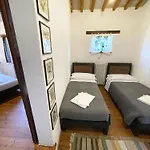 Spoleto Tranquilita Sleeps 16 With Wifi Pool Yoga Gardens And Views Villa Morro
