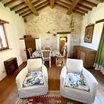 Villa Spoleto Tranquilita Sleeps 16 With Wifi Pool Yoga Gardens And Views *