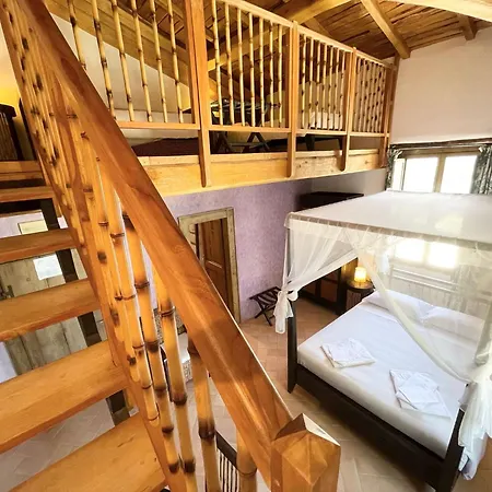 ヴィラ Spoleto Tranquilita Sleeps 16 With Wifi Pool Yoga Gardens And Views Morro