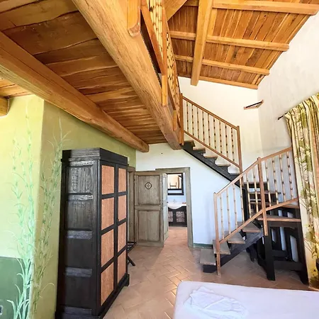 ヴィラ Spoleto Tranquilita Sleeps 16 With Wifi Pool Yoga Gardens And Views Morro