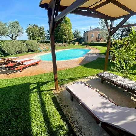 Villa Spoleto Tranquilita Sleeps 16 With Wifi Pool Yoga Gardens And Views