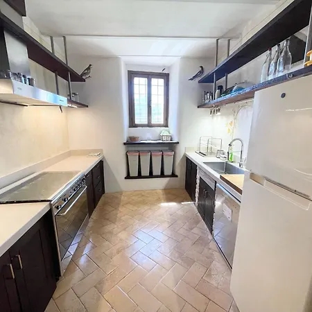 Spoleto Tranquilita Sleeps 16 With Wifi Pool Yoga Gardens And Views ヴィラ *