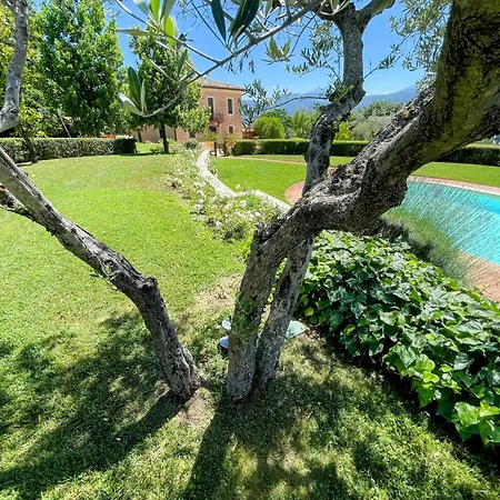 Spoleto Tranquilita Sleeps 16 With Wifi Pool Yoga Gardens And Views Morro