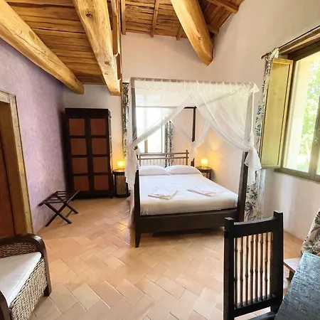 Spoleto Tranquilita Sleeps 16 With Wifi Pool Yoga Gardens And Views Morro