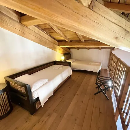 Spoleto Tranquilita Sleeps 16 With Wifi Pool Yoga Gardens And Views Villa Morro