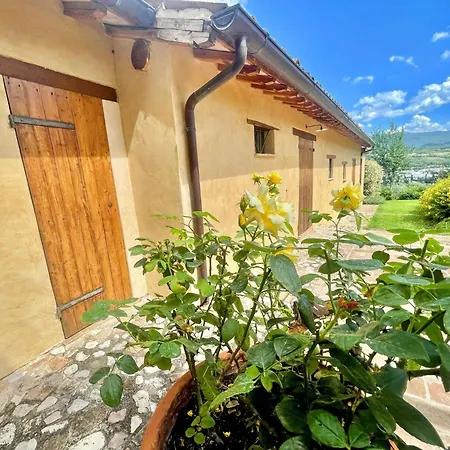 ヴィラ Spoleto Tranquilita Sleeps 16 With Wifi Pool Yoga Gardens And Views