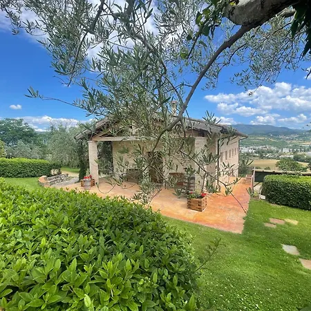 ヴィラ Spoleto Tranquilita Sleeps 16 With Wifi Pool Yoga Gardens And Views