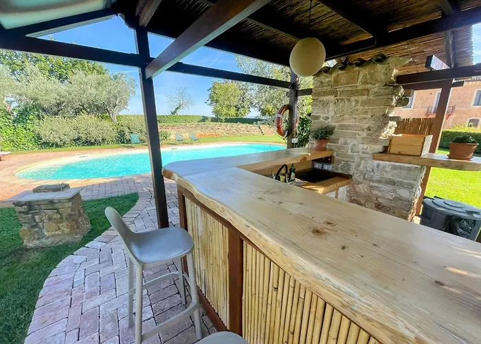 Spoleto Tranquilita Sleeps 16 With Wifi Pool Yoga Gardens And Views Morro