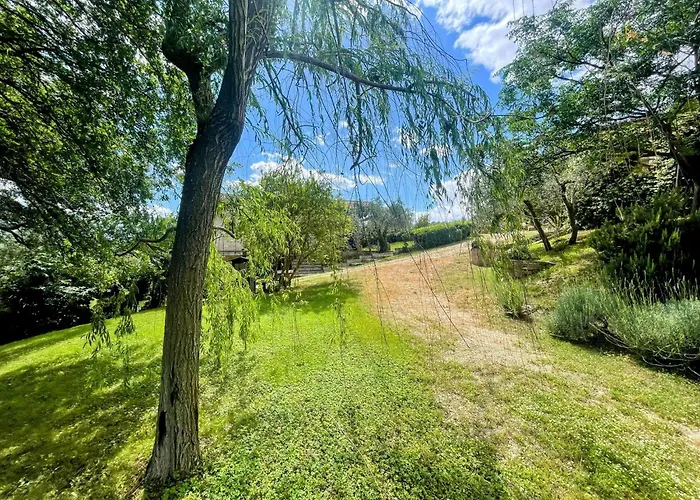 Spoleto Tranquilita Sleeps 16 With Wifi Pool Yoga Gardens And Views Morro