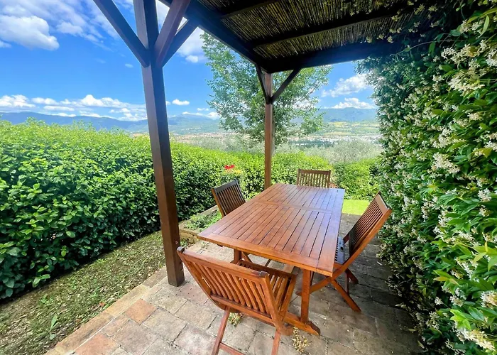 Vila Spoleto Tranquilita Sleeps 16 With Wifi Pool Yoga Gardens And Views *
