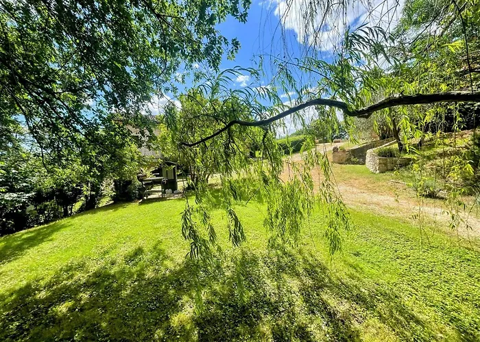 Spoleto Tranquilita Sleeps 16 With Wifi Pool Yoga Gardens And Views