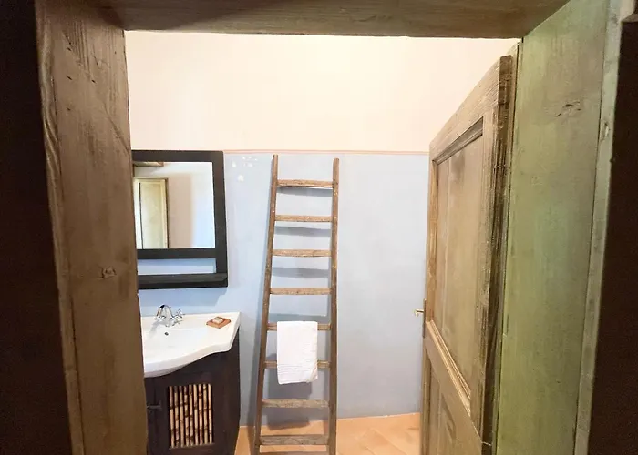 Spoleto Tranquilita Sleeps 16 With Wifi Pool Yoga Gardens And Views