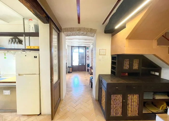 Spoleto Tranquilita Sleeps 16 With Wifi Pool Yoga Gardens And Views *