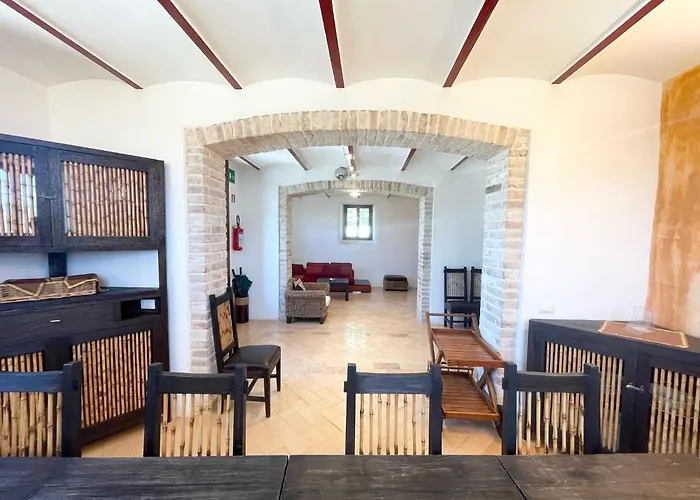 Spoleto Tranquilita Sleeps 16 With Wifi Pool Yoga Gardens And Views Vila