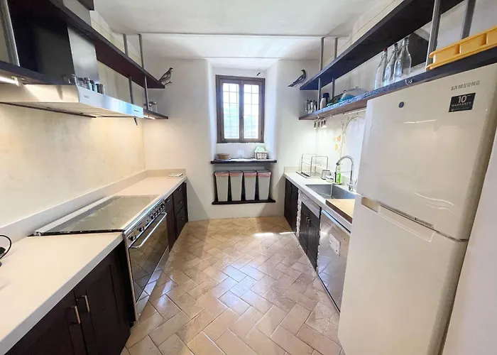 Spoleto Tranquilita Sleeps 16 With Wifi Pool Yoga Gardens And Views Vila *