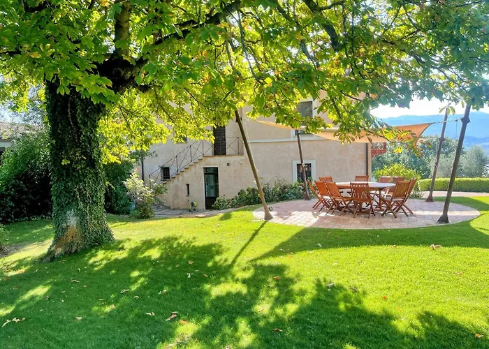 Spoleto Tranquilita Sleeps 16 With Wifi Pool Yoga Gardens And Views