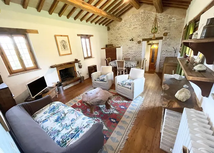 Spoleto Tranquilita Sleeps 16 With Wifi Pool Yoga Gardens And Views Vila *